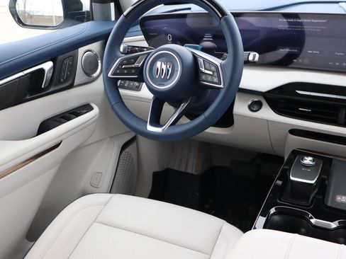 New 2026 Buick Enclave Avenir w/ Super Cruise Package image 9