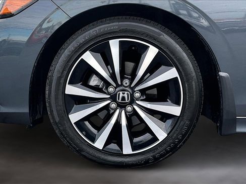 Used 2024 Honda Civic EX image 9