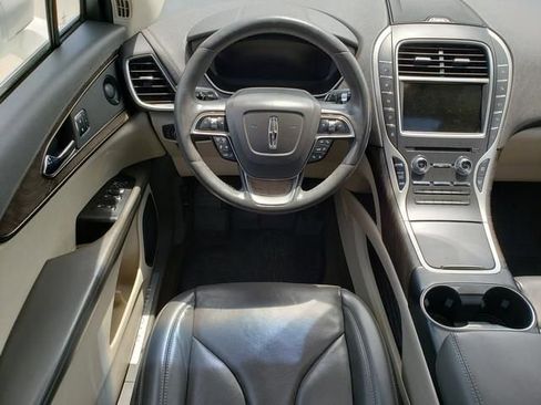 Used 2020 Lincoln Nautilus Reserve AWD/4WD image 18
