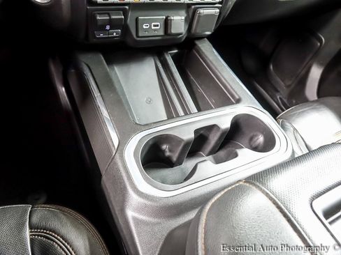 Used 2022 GMC Sierra 2500 AT4 w/ AT4 Preferred Package image 21