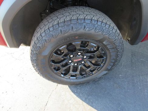 Certified 2026 GMC Canyon Elevation w/ Convenience Package AWD/4WD image 14