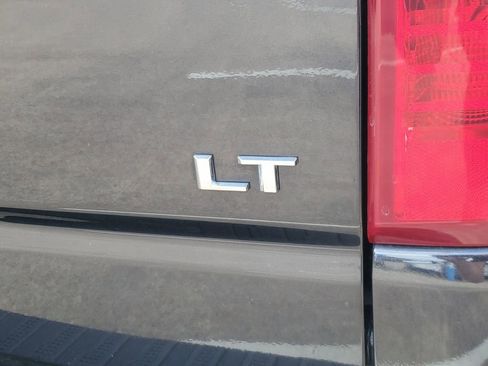 Used 2023 Chevrolet Silverado 1500 LT AWD/4WD image 6