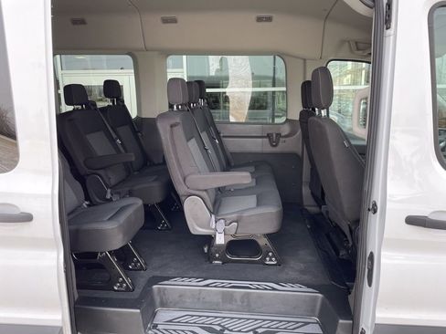 Used 2022 Ford Transit 350 XLT image 11