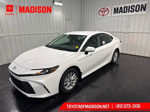 New 2026 Toyota Camry LE AWD/4WD image 1