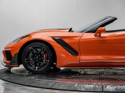 Used 2019 Chevrolet Corvette ZR1 RWD image 9