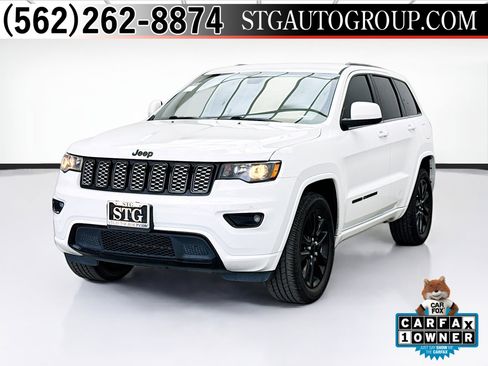 Used 2020 Jeep Grand Cherokee Altitude RWD image 1