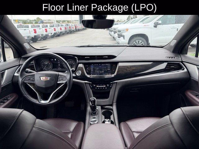 Certified 2023 Cadillac XT6 Premium Luxury w/ Technology Package AWD/4WD image 7