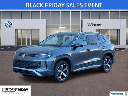 New 2025 Volkswagen Tiguan SE