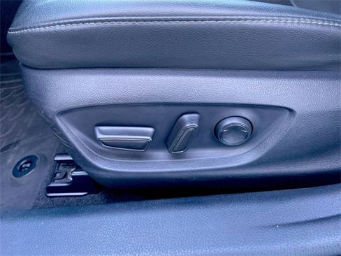 Used 2024 Toyota Camry XLE image 12