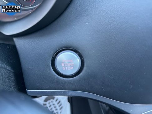 Used 2020 Kia Stinger GT1 image 34