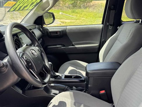 Used 2022 Toyota Tacoma 4x4 Access Cab image 15