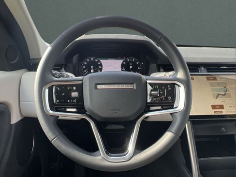 Certified 2024 Land Rover Discovery Sport S image 30