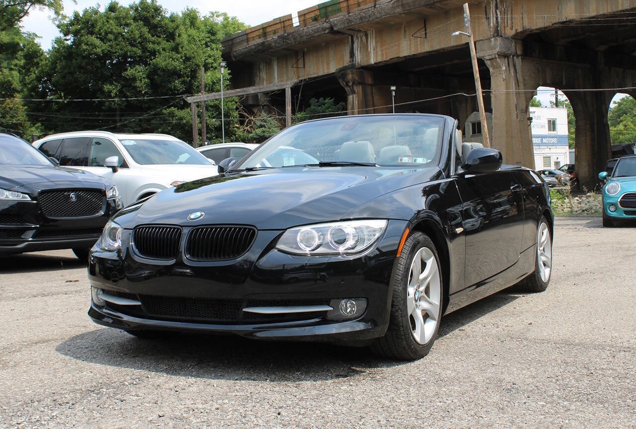 Used 2013 BMW 335i Convertible RWD image 3