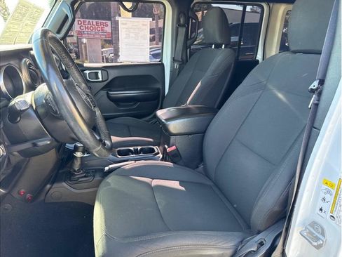 Used 2019 Jeep Wrangler Unlimited Sport S AWD/4WD image 12