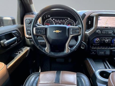 Used 2021 Chevrolet Silverado 2500 High Country w/ Z71 Off-Road Package AWD/4WD image 5