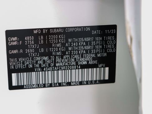 Used 2024 Subaru Outback Premium image 34