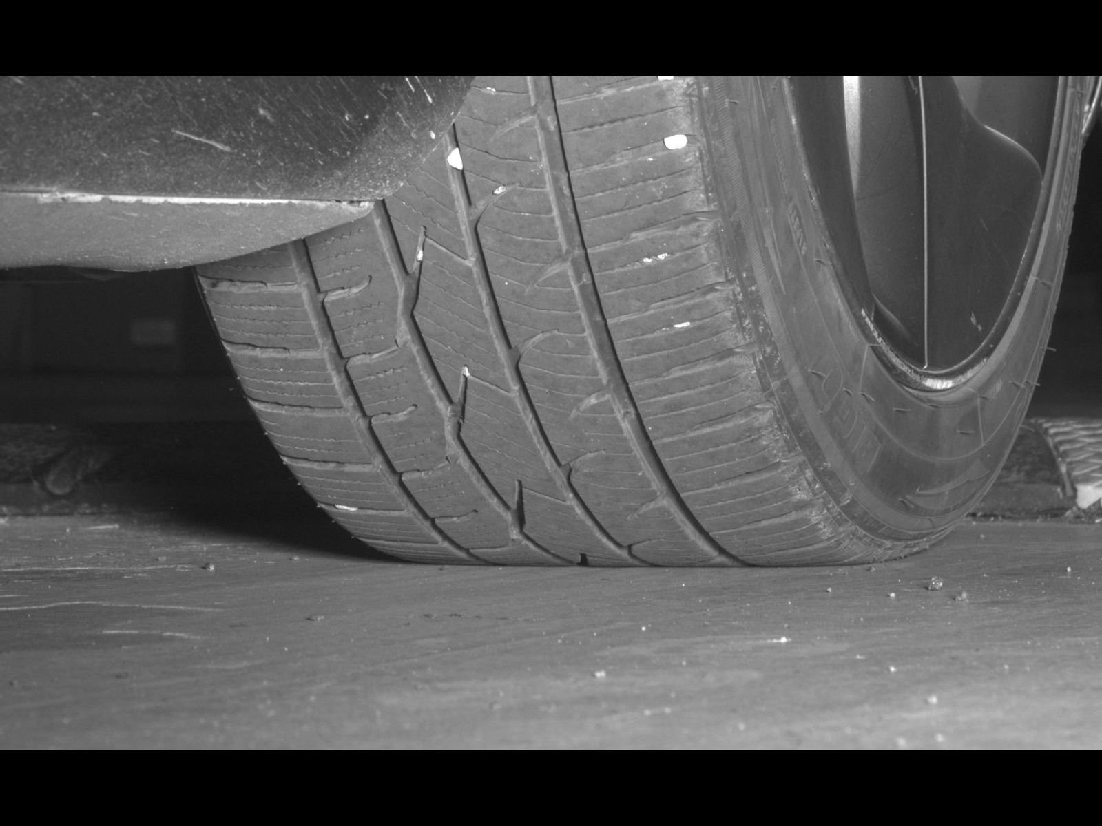 Used 2018 Tesla Model 3 Long Range RWD image 15
