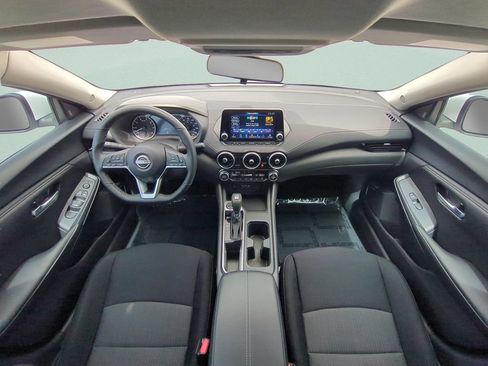 Certified 2024 Nissan Sentra SV w/ All-Weather Package FWD image 10