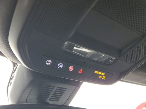 Used 2026 GMC Terrain Elevation w/ Elevation Premium Package image 24