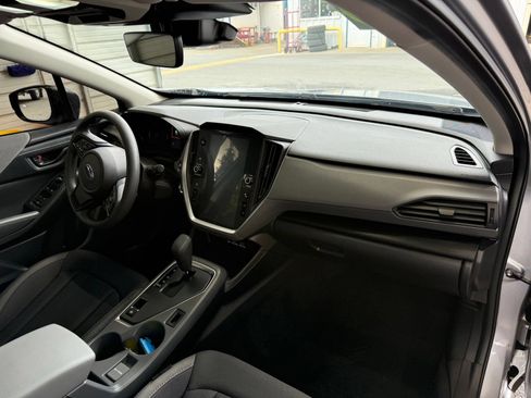 Used 2025 Subaru Crosstrek 2.5i Premium w/ Crosstrek Mirror Package AWD/4WD image 11
