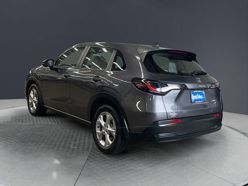 Certified 2023 Honda HR-V LX image 3