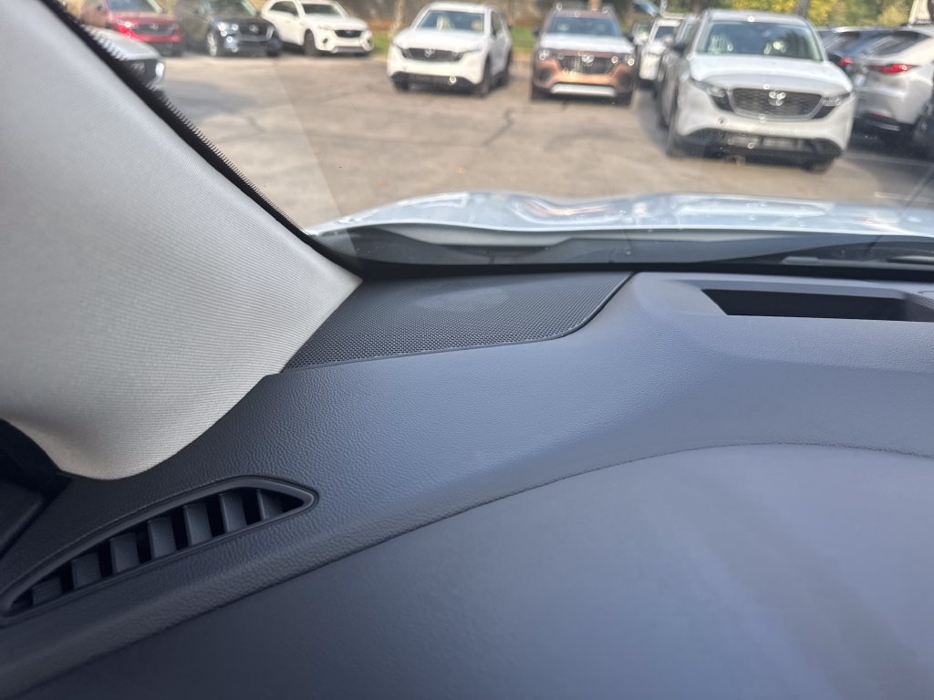 Used 2023 Buick Enclave Premium w/ Experience Buick Package FWD image 83
