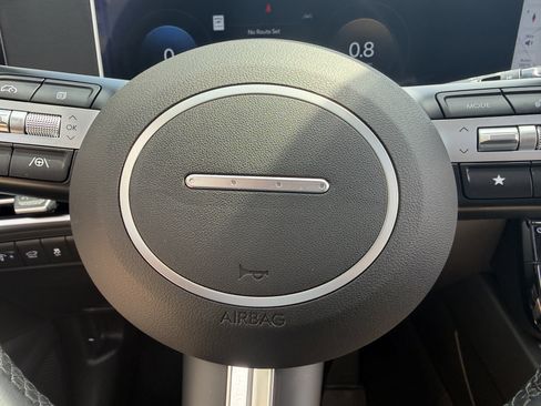 Certified 2025 Hyundai Tucson SEL FWD image 36