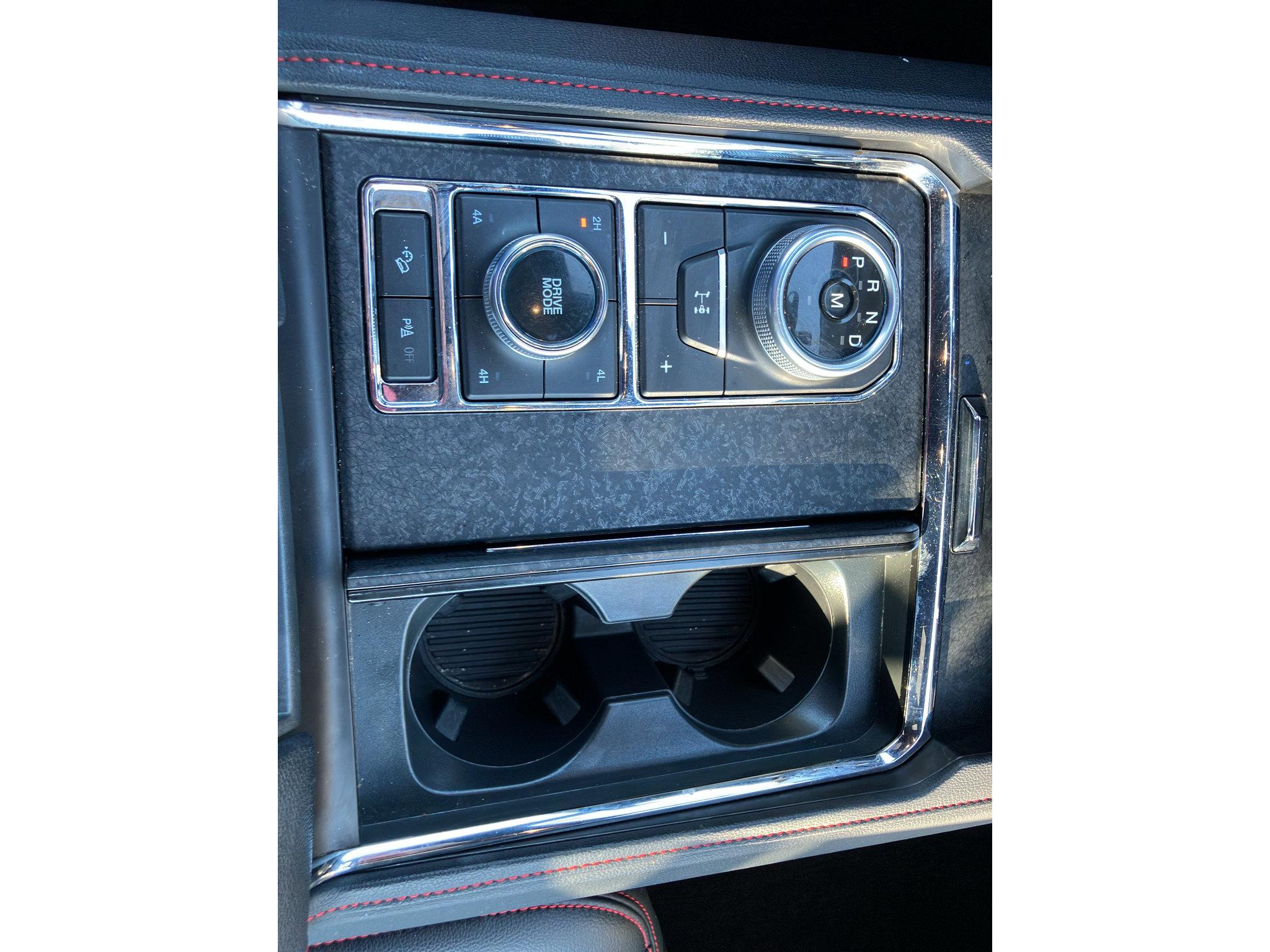 Used 2023 Ford Expedition Limited AWD/4WD image 23
