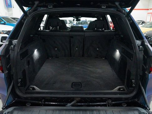 Used 2022 BMW X5 M w/ Executive Package image 31