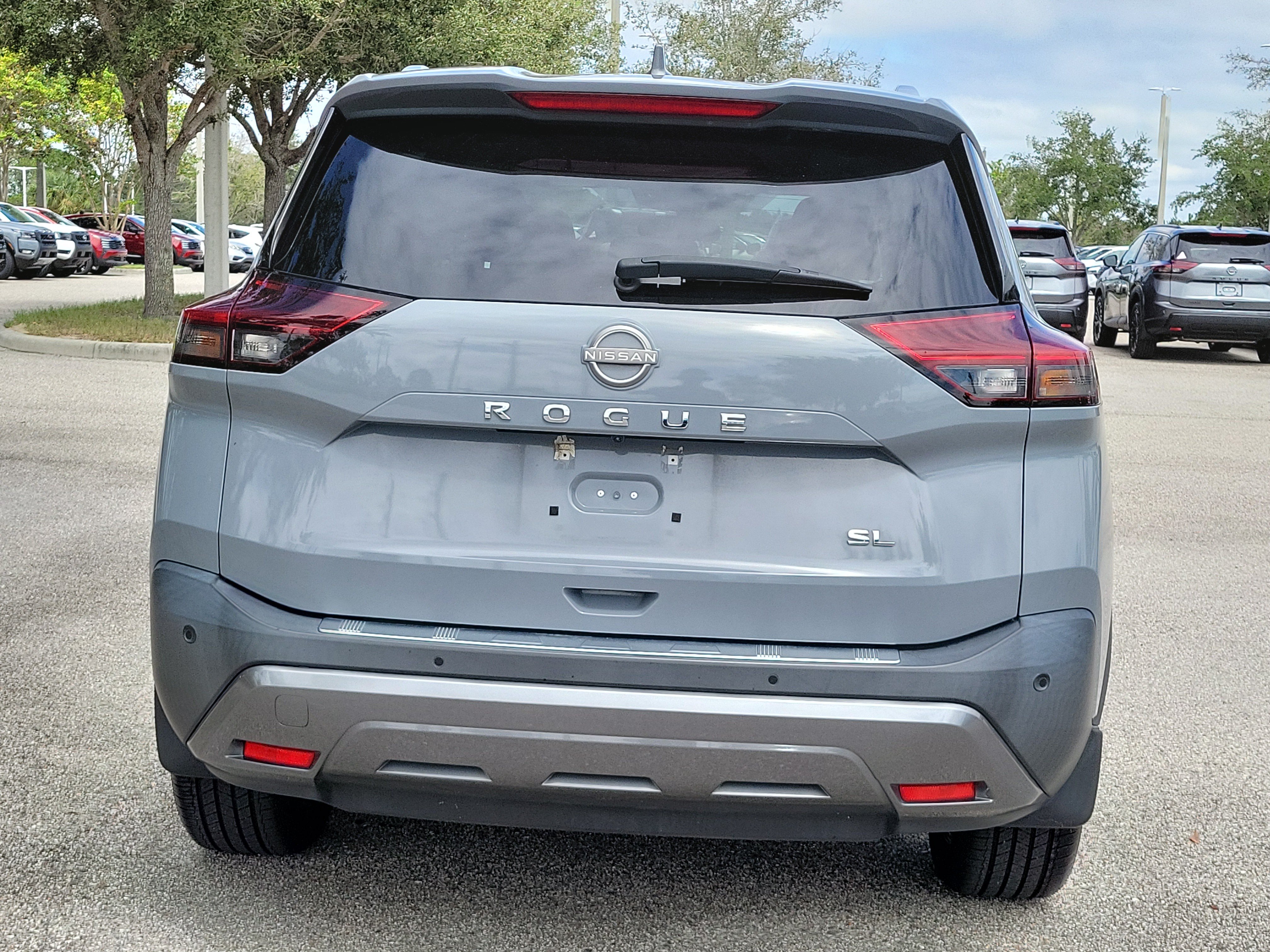 Certified 2023 Nissan Rogue SL w/ SL Premium Package FWD image 7
