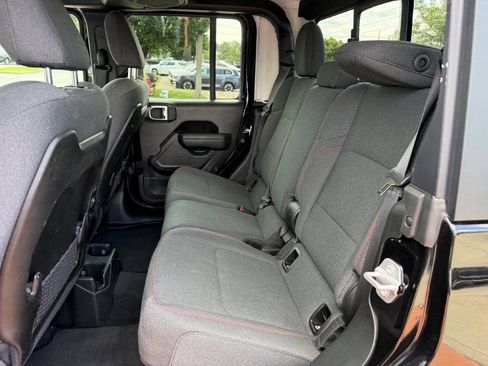 Used 2026 Jeep Gladiator Rubicon AWD/4WD image 15