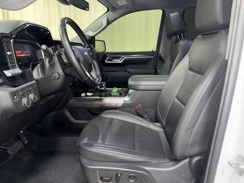 Used 2026 Chevrolet Silverado 1500 LTZ w/ Z71 Off-Road Package AWD/4WD image 17