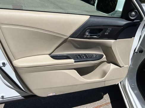 Used 2014 Honda Accord EX-L image 7