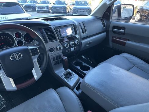 Used 2016 Toyota Sequoia Platinum image 43