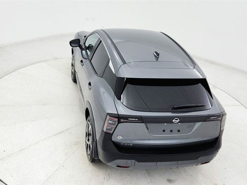 Used 2025 Nissan Kicks SV FWD image 35