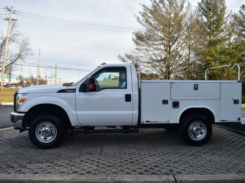 Used 2013 Ford F250 XL w/ PWR Equipment Group image 7