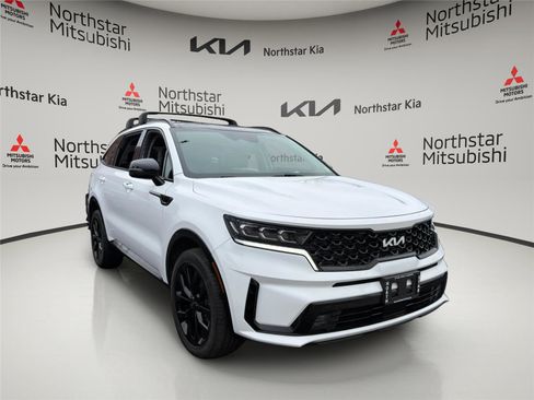 Used 2023 Kia Sorento SX image 3