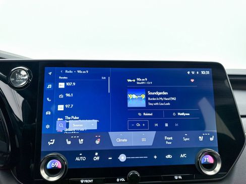 Used 2024 Lexus RX 350 Premium image 5