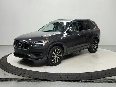 Used 2023 Volvo XC90 B6 Core AWD/4WD image 4