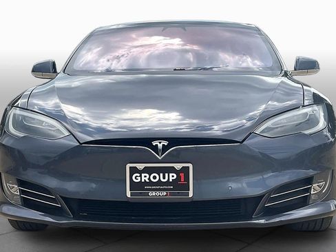 Used 2018 Tesla Model S 75D AWD/4WD image 3