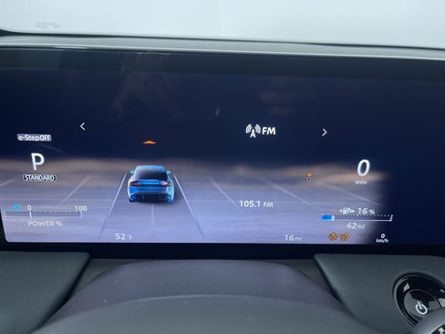 New 2026 Nissan Leaf SV+ image 17