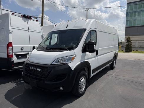 Used 2025 RAM ProMaster 3500 w/ Convenience Group FWD image 27
