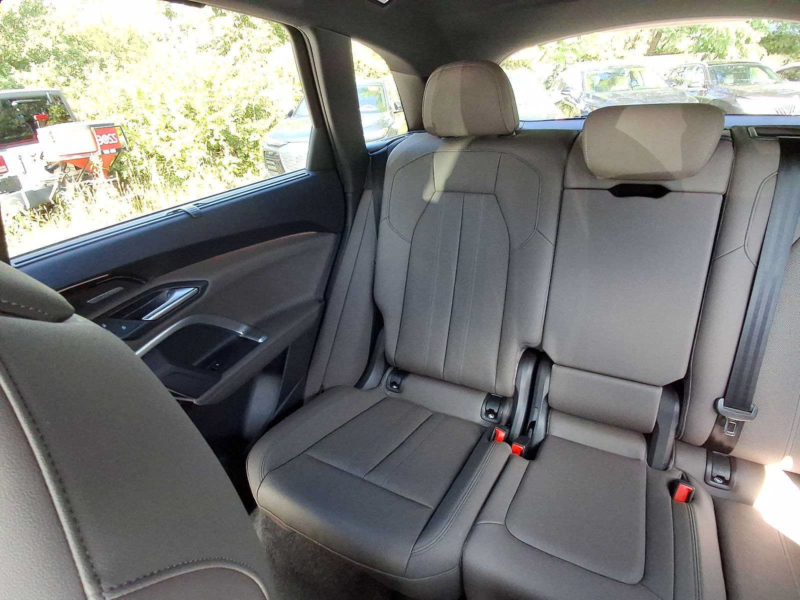 Used 2025 Audi Q5 Premium Plus AWD/4WD image 12