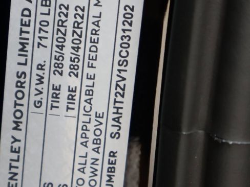 New 2025 Bentley Bentayga Extended Wheelbase image 33