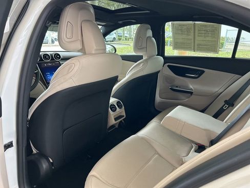 Used 2024 Mercedes-Benz C 300 Sedan image 36