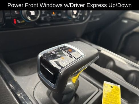 Used 2022 Chevrolet Silverado 1500 ZR2 w/ Technology Package image 17