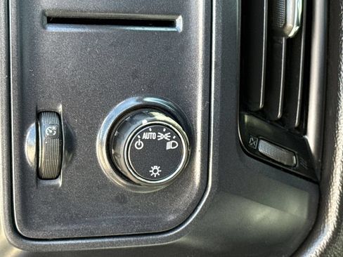Used 2018 Chevrolet Silverado 1500 W/T w/ WT Convenience Package RWD image 19