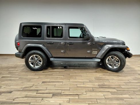 Certified 2019 Jeep Wrangler Unlimited Sahara image 26