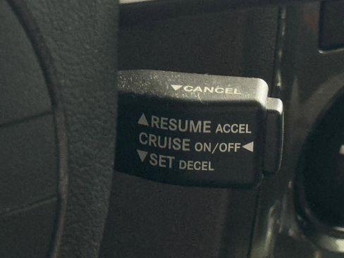 Used 2008 Dodge Challenger SRT8 RWD image 11