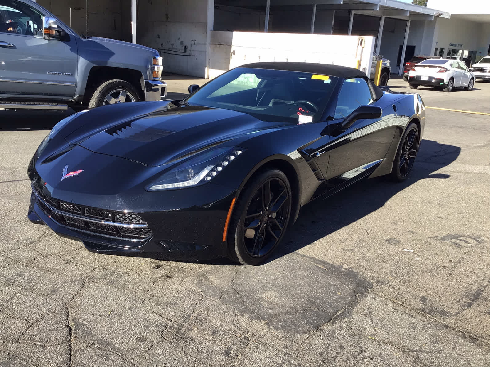 Used 2019 Chevrolet Corvette Stingray Convertible w/ 1LT RWD image 2